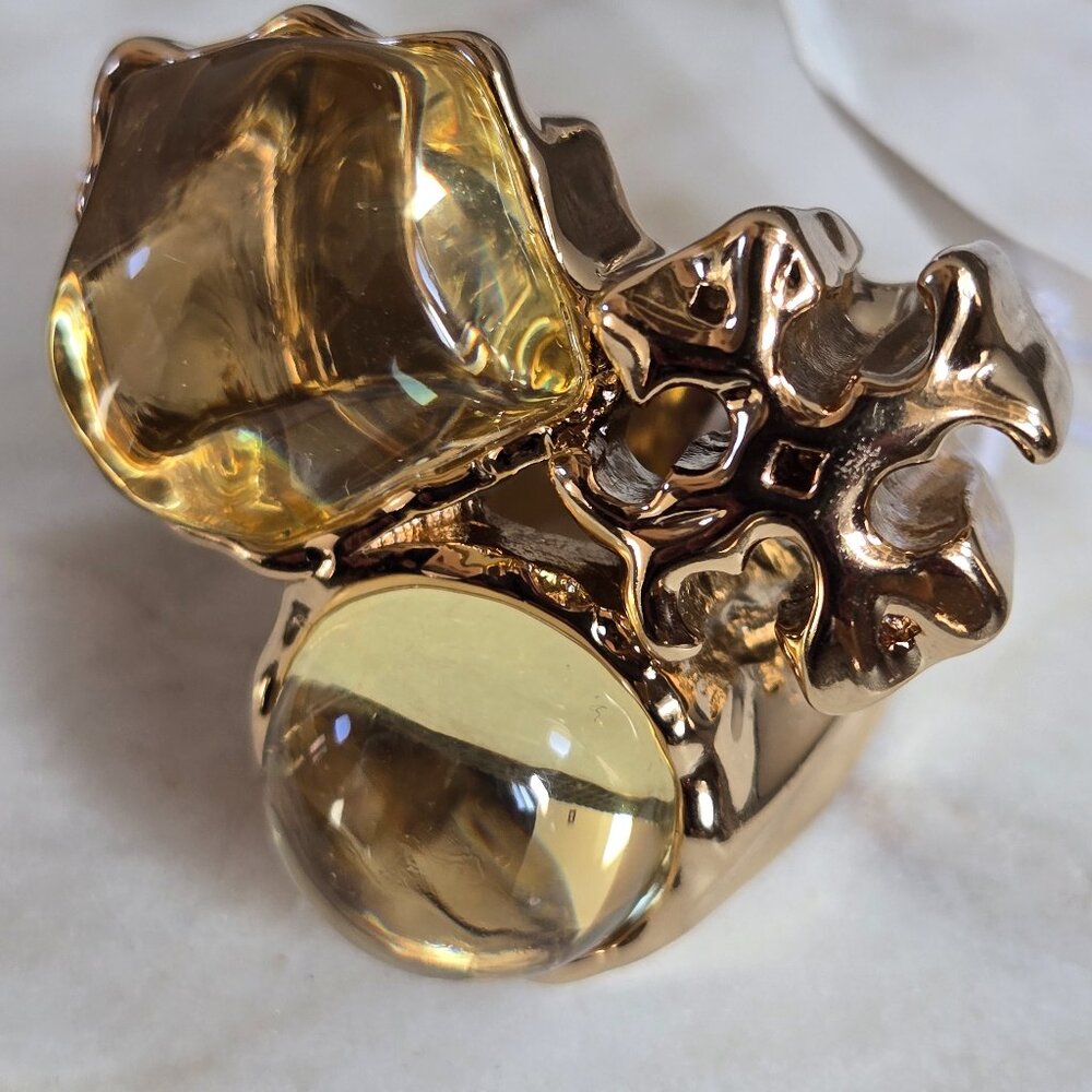 Tory Burch Exaggerated Roxanne Statement Ring SIZE 5